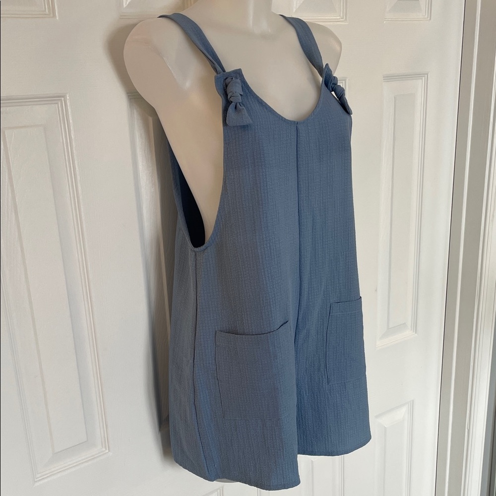 EMORY ROSE BLUE SLEEVELESS KNOT FRONT POCKET PATCHED OVERALL ROMPER SZ MED - Picture 4 of 10